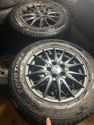 195/65r15 スタッドレスタイヤ とプリウス30、50用アルミホイール4本