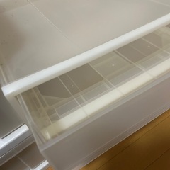 【無料】プラスチック衣装ケース　計6段　無印ありの画像