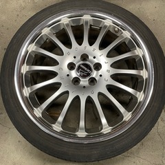 プリウス　ホイールの画像