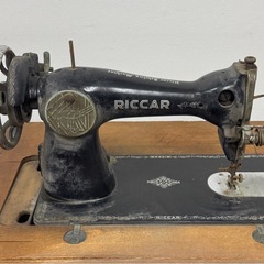 アンティークミシン 配達可能の画像