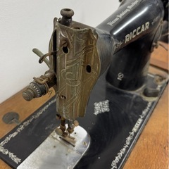 アンティークミシン 配達可能の画像