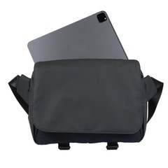 ショルダーバッグの画像