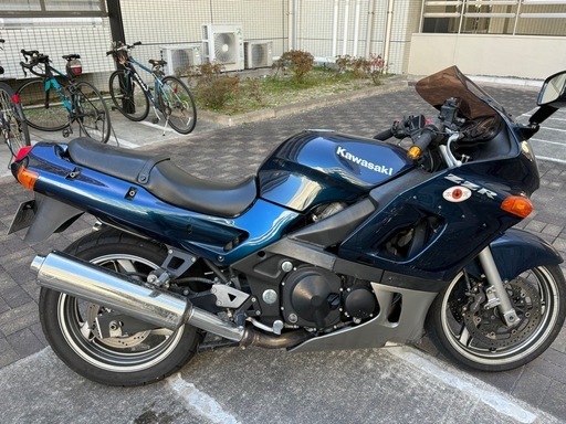 カワサキ zzr400