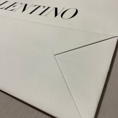 VALENTINOショップ袋の画像