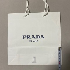 PRADAショップ袋①の画像