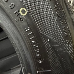 195/65R15      TOYOタイヤの画像