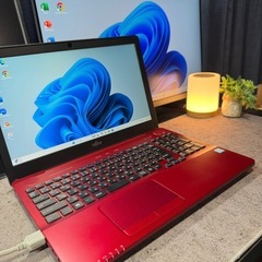 ⭐️Windows11⭐️Office2024⭐️富士通ノートパソコン 準美品 i7搭載 16GB 新品SSD512GB Blu-ray対応 性能テストA 11proの画像