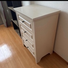 ニトリ　4段シェルフの画像