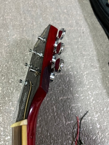 ギターセット　　レスポールとストラト