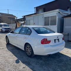 極上車 走行24,000km 外装A BMW 320i 車検2年付き　3シリーズの画像