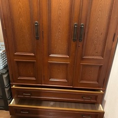 年代物　タンスの画像