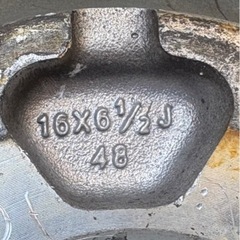 スタッドレスタイヤの画像