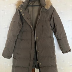 ダウンコート GU XLサイズ カーキの画像