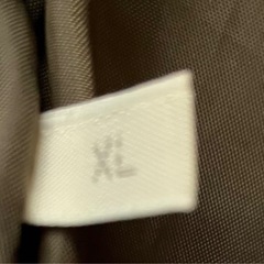 ダウンコート GU XLサイズ カーキの画像