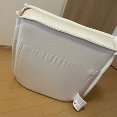 ニトリ　コンパクト座椅子の画像