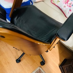 本革　チェアの画像