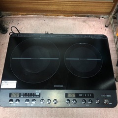 2024年製　アイリスオーヤマ　脚付き２口IHコンロ　IHK-W13S-Bの画像