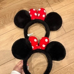 ミニーちゃんカチューシャの画像