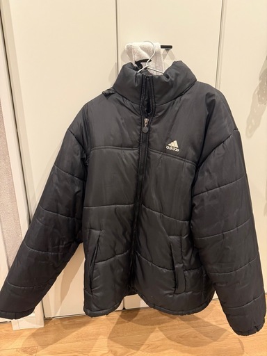 adidas ダウンジャケット