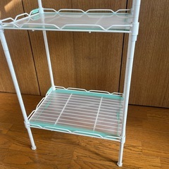 スチールラックの画像