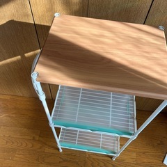 スチールラックの画像