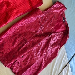 赤いベスト3枚セットの画像