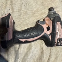 マキタ　電動インパクトドライバー　TD133D  14.4Vの画像