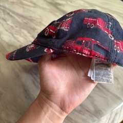 GAP キッズ帽子の画像