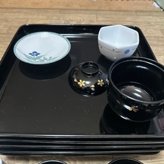 食器やお膳など25点まとめての画像