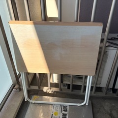 折りたたみテーブル＆チェア 無料でお譲りします（引き取り限定、単品可）の画像