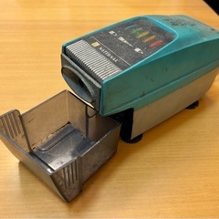 昭和レトロアンティークなナショナル電気えんぴつケズリKP-11鉛筆削りの画像