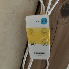 壁掛け扇風機の画像