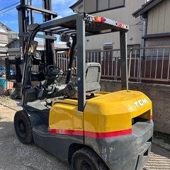 【値引交渉可】全回転フォークリフト　ディーゼル2.5tの画像