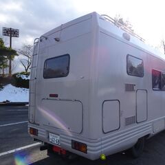 VANTECH VEGA キャンピングカー バンテック ベガ他のキャンピングカーとの交換を検討しますの画像