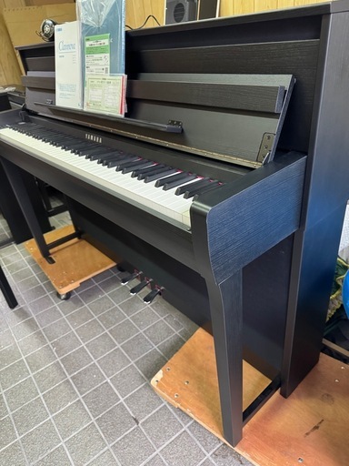 中古美品YAMAHA Clavinova CLP-785B電子ピアノ　2020年製