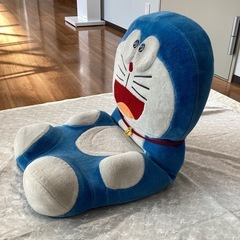 座椅子ドラえもん【町田市再生家具】0129の画像