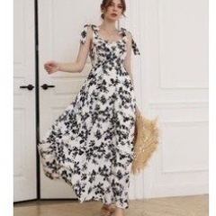 オケージョンドレス　花柄ドレスの画像