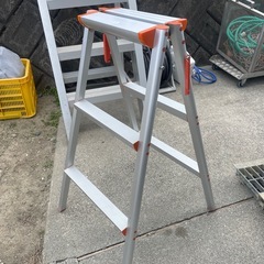 ３段脚立 アルミ製 美品の画像