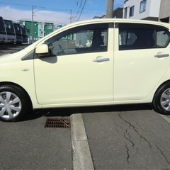 ダイハツ ミライースの画像