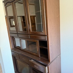 家具などあります。無料で引き取っていただける方
の画像