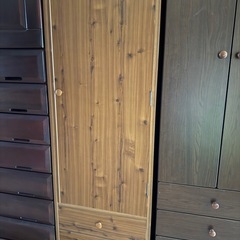 家具などあります。無料で引き取っていただける方
の画像