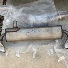 BMW G30 523iエディションミッションインポッシブル 純正マフラーの画像