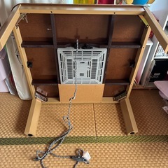 コタツテーブル　上掛け布団付きの画像