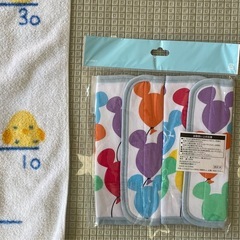 抱っこ紐用カバー　ディズニーの画像