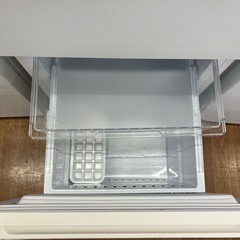 「安心の1年保証付。【2ドア冷蔵庫Panasonic NR-B16C1-W】取りに来れる方限定。」の画像