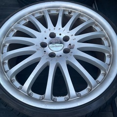 20インチカールソン4本セットタイヤ付きの画像
