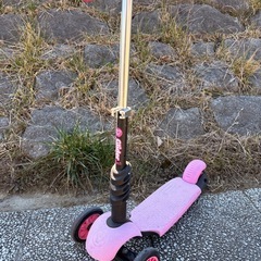 子供用3輪キックボード　ピンクの画像