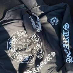 洋服〔長袖とパーカーL size〕の画像