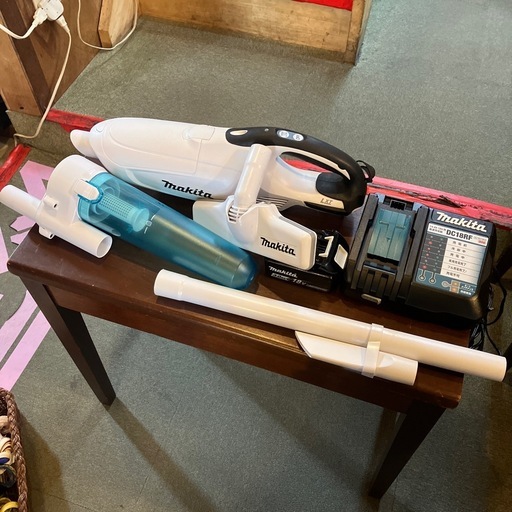 makita 充電式クリーナー　【F01060】