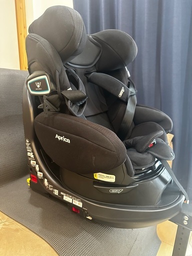 Aprica アプリカ フラディア ISOFIX セーフティプラス